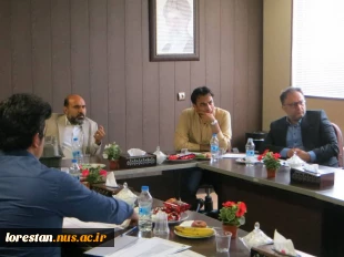 در آستانه سال تحصیلی جدید، گردهمایی مدیران ستادی و روسای مراکز دانشگاه ملی مهارت واحد استان لرستان در مرکز پسران بروجرد برگزار گردید 4