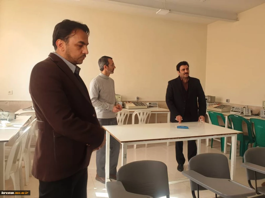 بازدید سرپرست دانشگاه ملی مهارت استان لرستان با شروع نیمسال دوم سال تحصیلی 04-1403 از آموزشکده ملی مهارت پسران بروجرد.  10