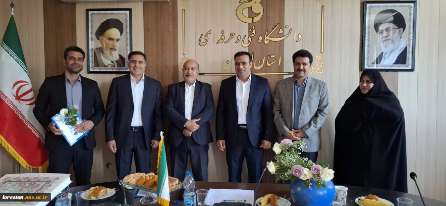 دیدار صمیمانه سرپرست دانشگاه ملی مهارت استان لرستان با اعضای هیأت علمی به مناسبت هفته معلم 8
