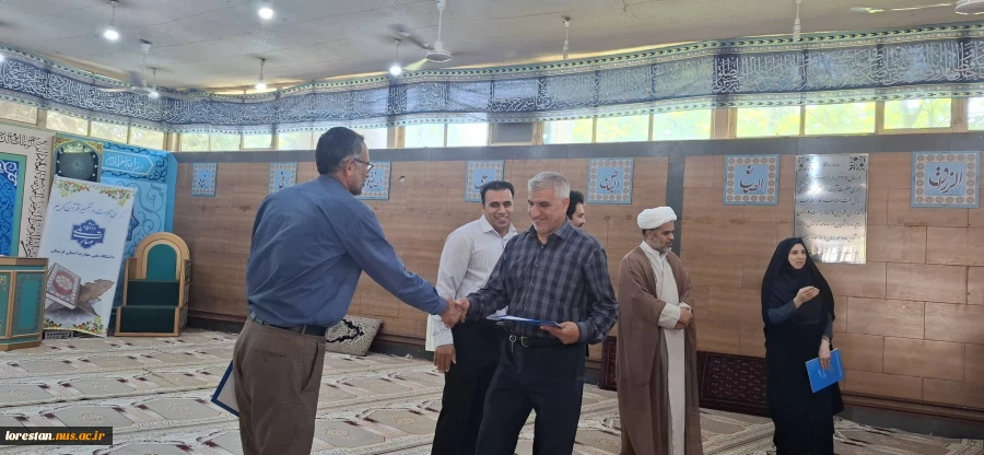 برگزاری جشن میلاد امام رضا (ع) در نمازخانه دانشکده ملی مهارت پسران خرم آباد 8