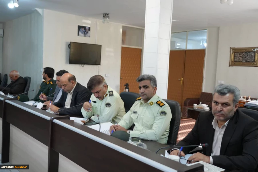 حضور رئیس دانشگاه ملی مهارت استان لرستان در  دومین جلسه کارگروه توسعه مهارت‌آموزی استان در استانداری  
 3