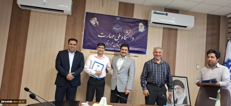 برگزاری آیین قدردانی از کارکنان در هفته دولت و هفته وحدت 25